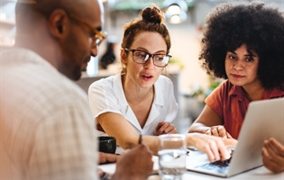Knowledge-Centered Service Can Help Enhance Efficiency and Improve Outcomes